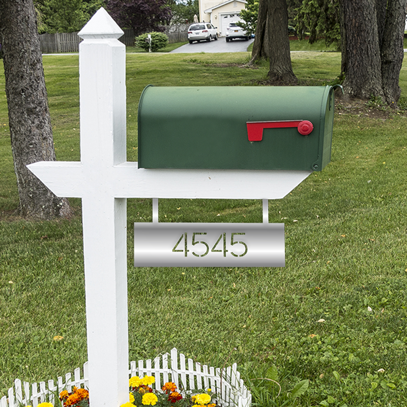 Minimalist Mailbox Sign